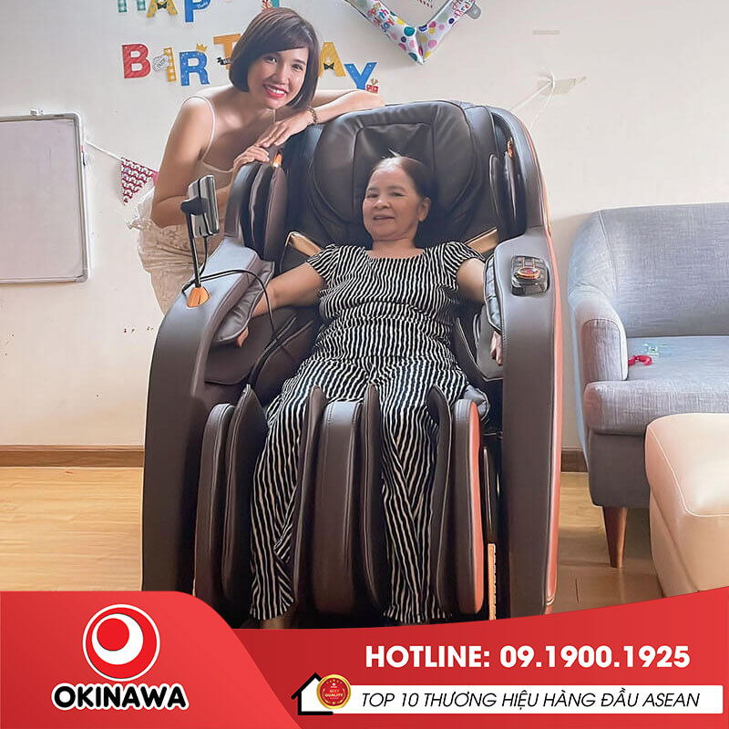 Trải nghiệm tại nhà với ghế massage Okinawa OS-936